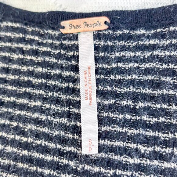 Free People Y2k Women's Wool Blend Sweater Boho Long Sleeve Shirt - Picture 3 of 11